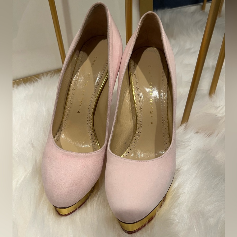 CHARLOTTE OLYMPIA Dolly Suede Platform Pumps/baby pink/37.5